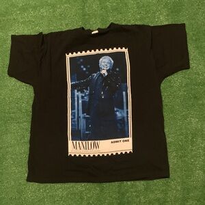 Black Manilow Graphic T-Shirt